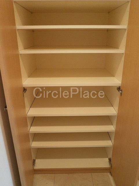 その他設備　シューズボックス