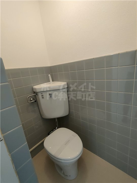 トイレ　落ち着いたトイレです