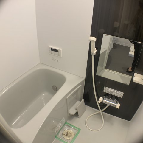 バス・シャワールーム　浴室乾燥付きのバスルーム♪