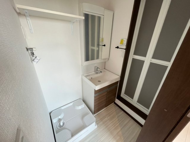 洗面設備　同シリーズ物件のモデルルームになります※現況優先