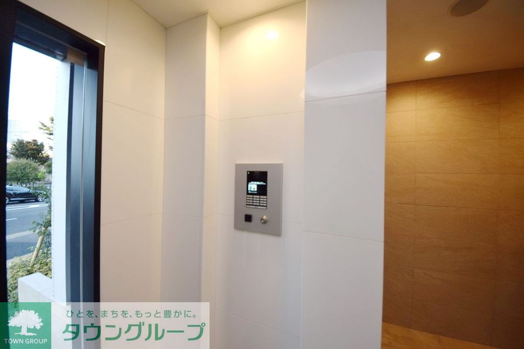 セキュリティ　エントランス