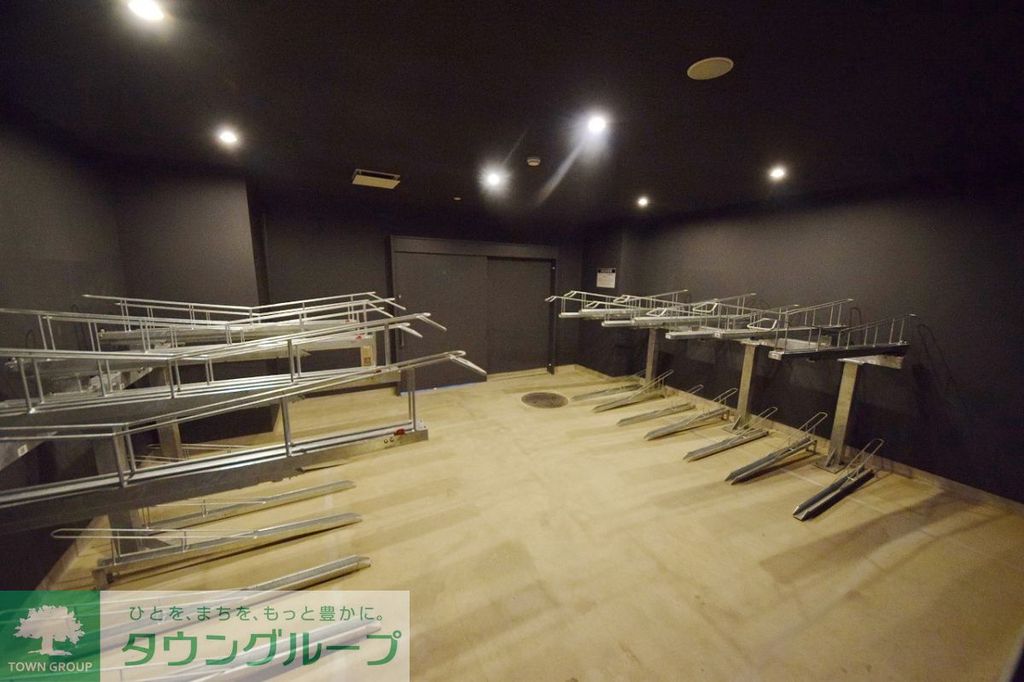 その他共有部分　駐車場