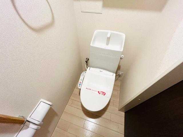 トイレ　シャワー付トイレ