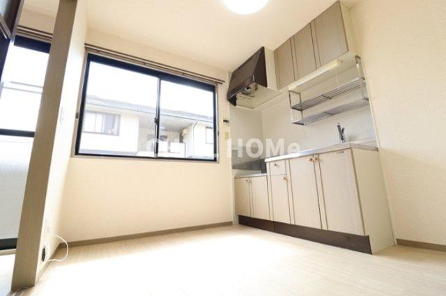 居室・リビング　当社、チルホームのHPもご覧ください(^^)/物件情報多数♪