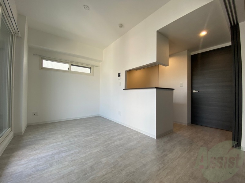 居室・リビング　広くてきれいなリビングです！快適に過ごせそうですね。