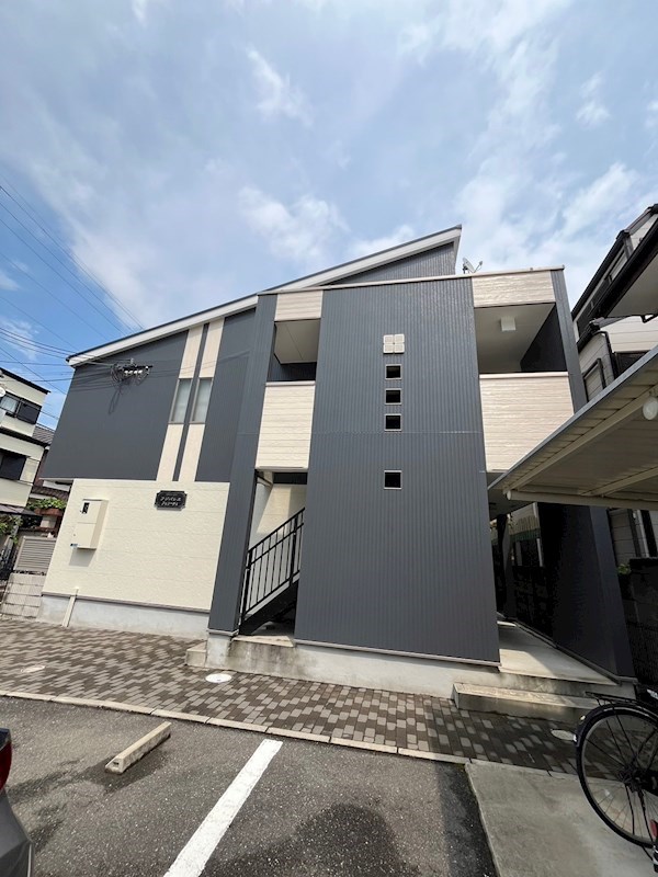 建物外観　落ち着いた雰囲気の外観です