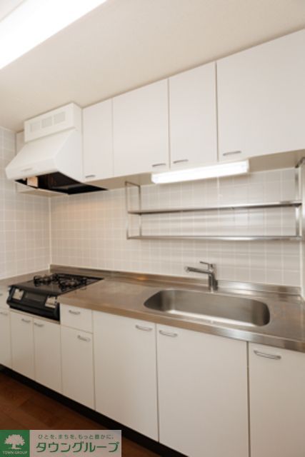 キッチン　※写真は同タイプ住戸です。