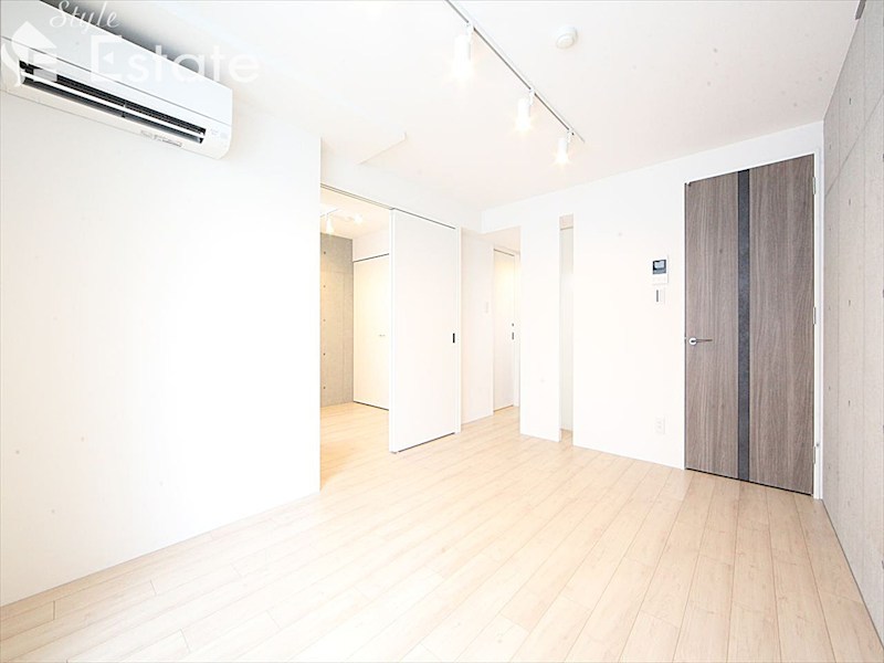 居室・リビング　内装