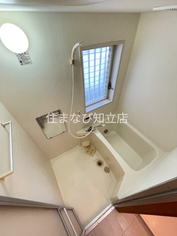 バス・シャワールーム　同型別部屋写真