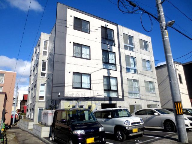 建物外観　ガス料金上限制・ネット無料導入のマンションです♪
