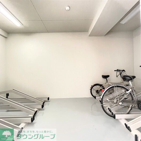 その他共有部分　駐車場