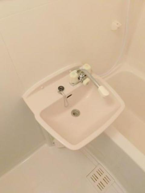 洗面設備　同仕様参考
