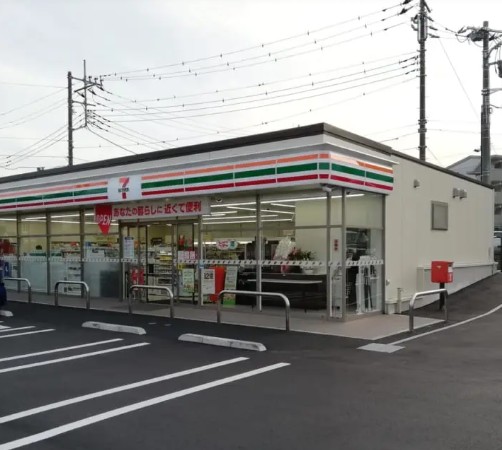 コンビニ　セブンイレブン 相模原鵜野森3丁目店（コンビニ）まで192m