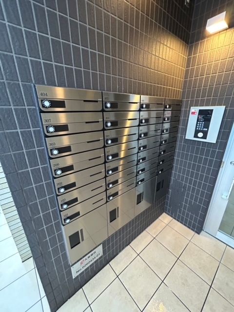 エントランス　エントランス
