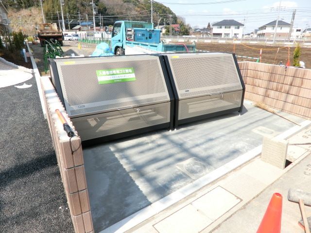 その他　敷地内ゴミ置き場