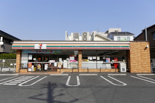 コンビニ　セブンイレブン江戸川西小岩4丁目店（コンビニ）まで175m