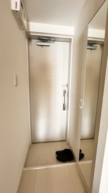 玄関　参考写真　同シリーズ