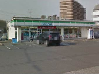 コンビニ　ファミリーマート 一宮今伊勢駅前店（コンビニ）まで318m