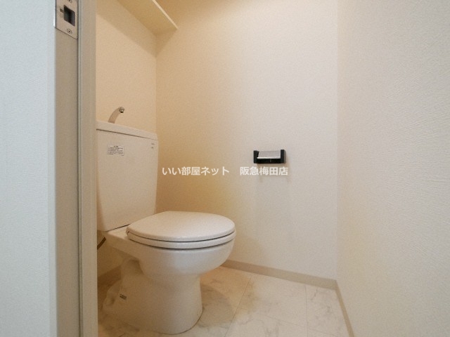 トイレ　※同仕様写真となります。