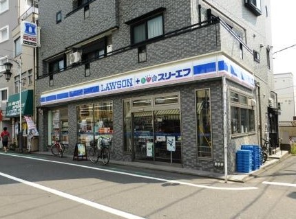 コンビニ　ローソン・スリーエフ世田谷三軒茶屋一丁目店（コンビニ）まで254m