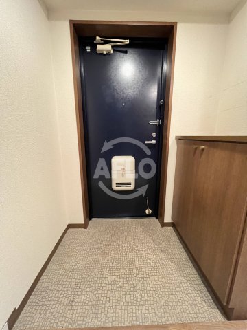玄関　アビタシオン阿波座　玄関