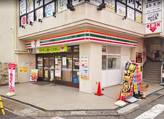 コンビニ　セブンイレブン市川行徳駅南店（コンビニ）まで242m