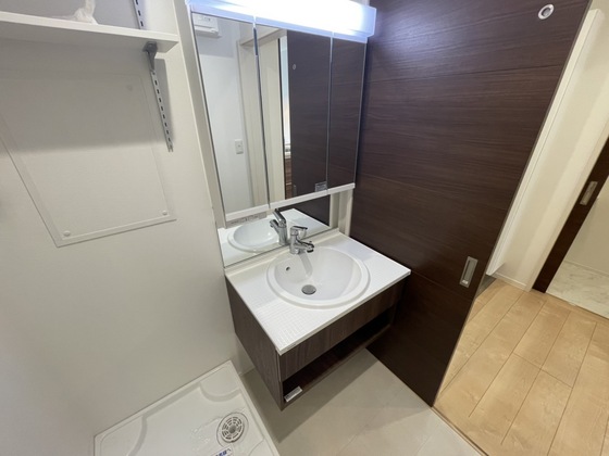 洗面設備　※別部屋の写真です
