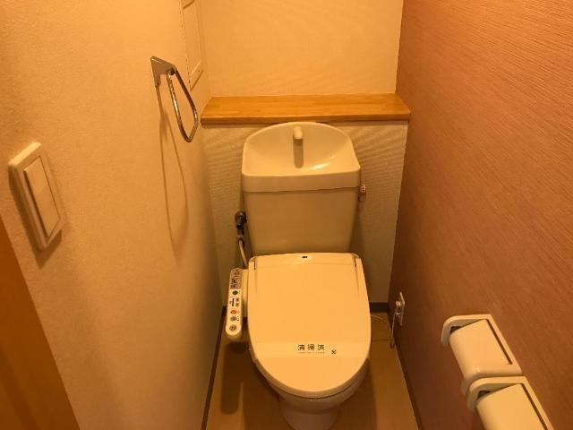 トイレ　シャワー付トイレ
