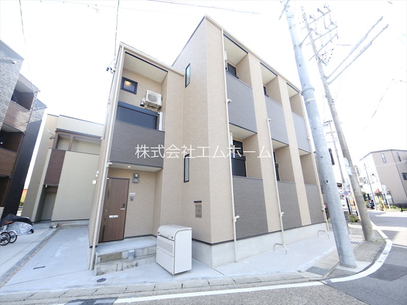建物外観　外観　宅配ＢＯＸ有り　デザイナーズ