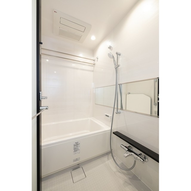 バス・シャワールーム　※写真は同タイプ住戸です。