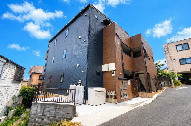 建物外観　物件、駅でお待ち合わせでのご案内歓迎！