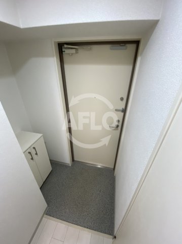 玄関　La CASA上本町　玄関