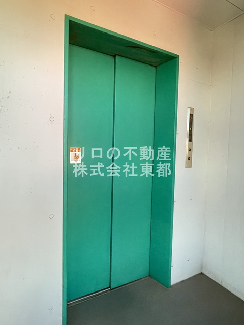 その他共有部分　エレベーター付なので、たくさんお買い物しても安心ですね♪
