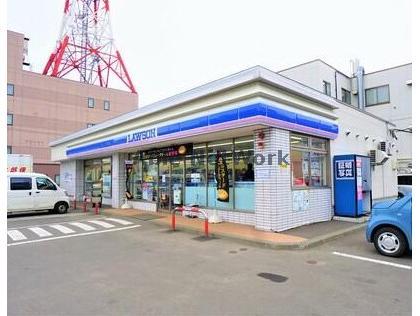 コンビニ　ローソン札幌北6条西十四丁目店（コンビニ）まで216m
