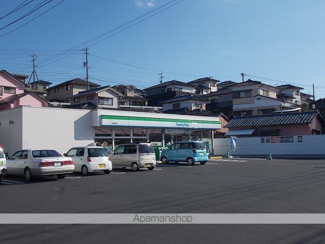 コンビニ　ファミリーマート塩浜店（コンビニ）まで1100m