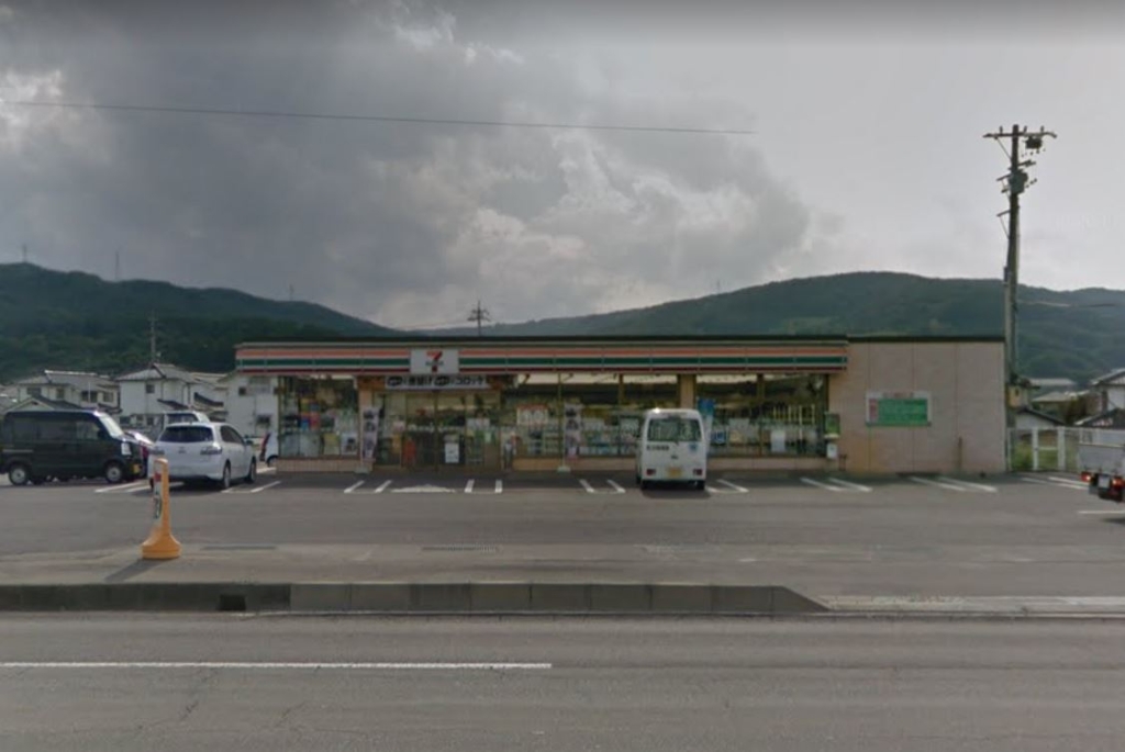 コンビニ　セブンイレブン 佐久大沢店（コンビニ）まで451m
