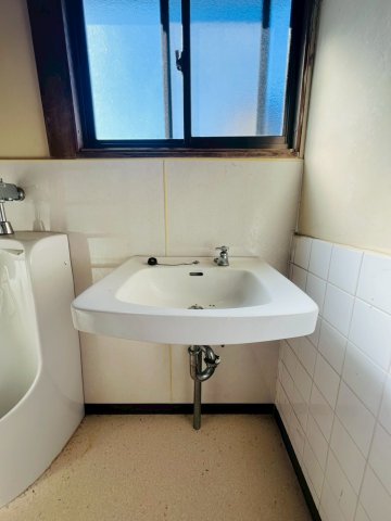 塩屋町字南谷戸建の内装写真