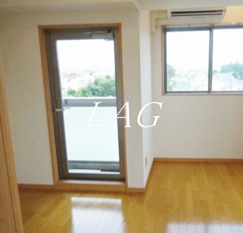 居室・リビング　洋室のお部屋です。