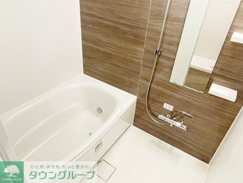 バス・シャワールーム　※別部屋のお写真です。