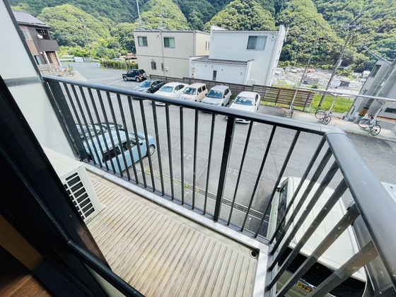 バルコニー　※別部屋の写真です