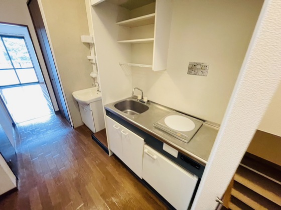 キッチン　※別部屋の写真です