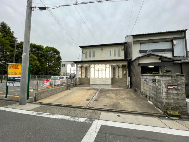 建物外観　南向き、人気のテラスハウス
