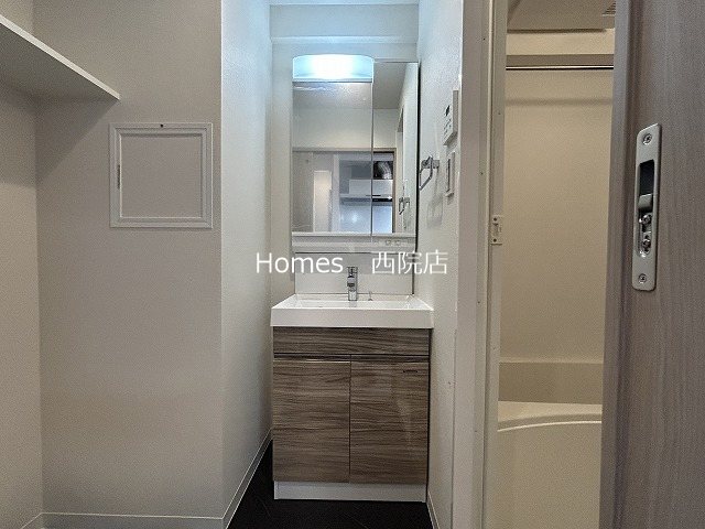 洗面設備　別部屋参考写真