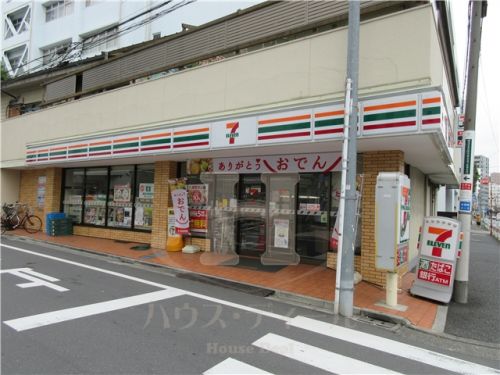 コンビニ　セブン-イレブン北区赤羽南２丁目店（コンビニ）まで383m