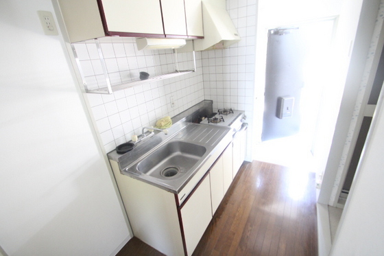 キッチン　※別部屋の写真です