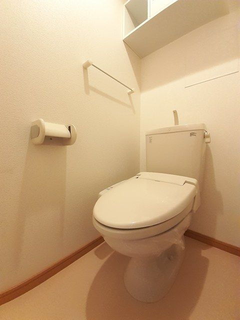 トイレ　シンプルで使いやすいトイレです