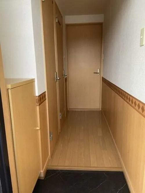 玄関　明るい玄関でお出迎え！