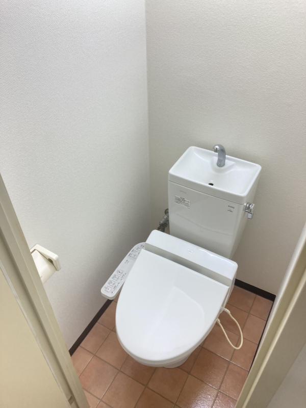 トイレ　トイレ
