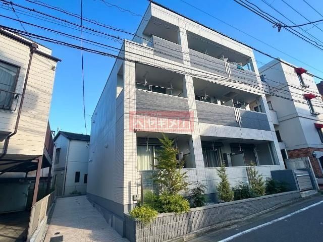 エントランス　外観／同建物参考写真