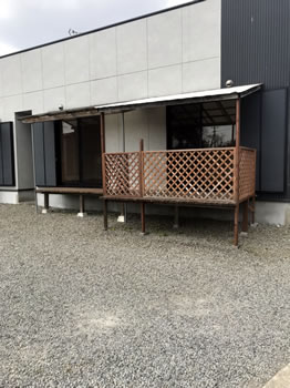 庭　簡単な家庭菜園も楽しめるお庭です